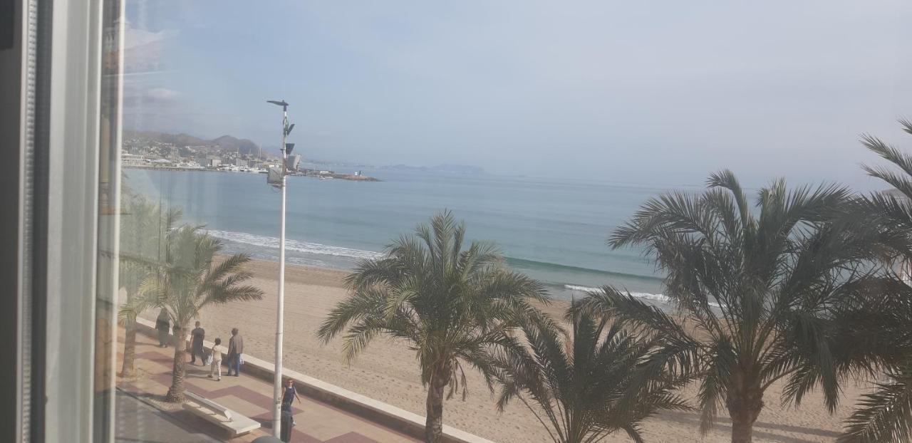 Los Perlas El Campello Exterior foto